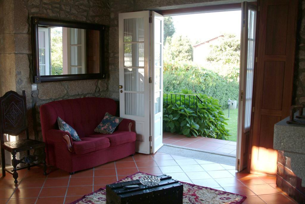 Gasthaus Quinta Do Vale Do Monte Viana do Castelo Zimmer foto